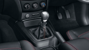 cara menyetir mobil manual